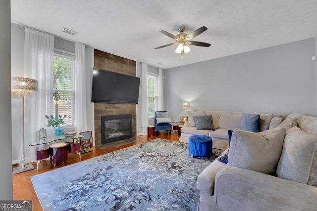 1910 Vineyard Court, Alpharetta, GA 30004