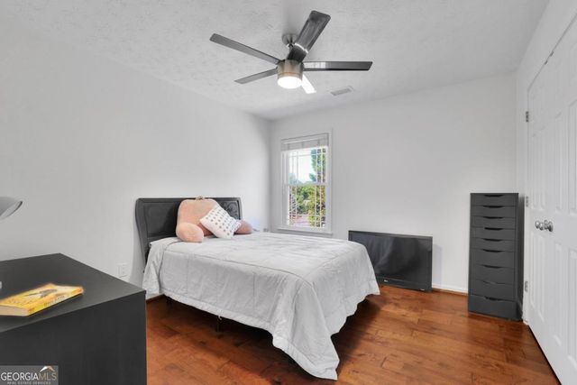 1910 Vineyard Court, Alpharetta, GA 30004