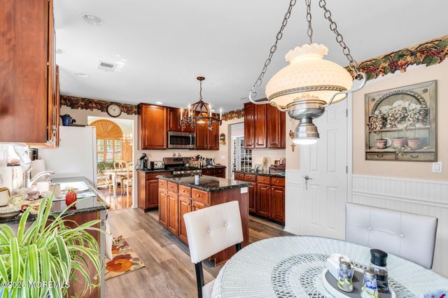 3 Wellington Lane, Lakewood, NJ 08701