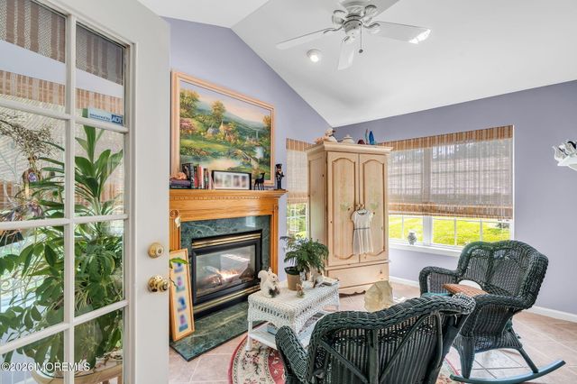 3 Wellington Lane, Lakewood, NJ 08701