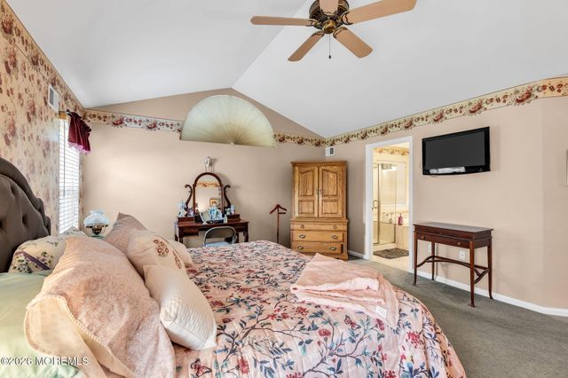 3 Wellington Lane, Lakewood, NJ 08701