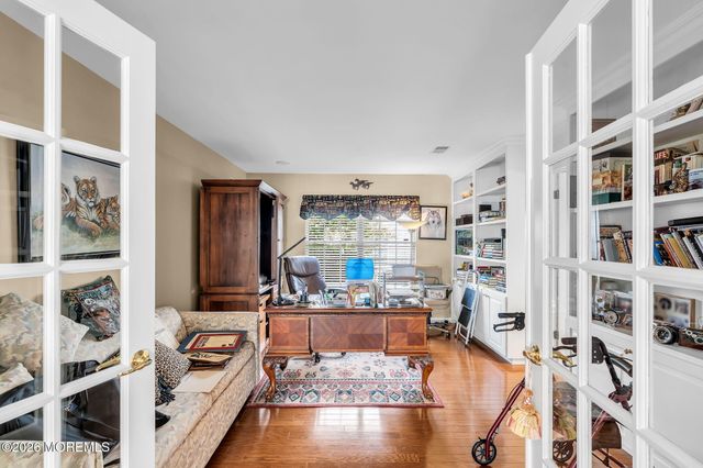 3 Wellington Lane, Lakewood, NJ 08701