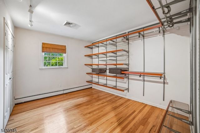 87 Reinman Rd, Warren Twp., NJ 07059