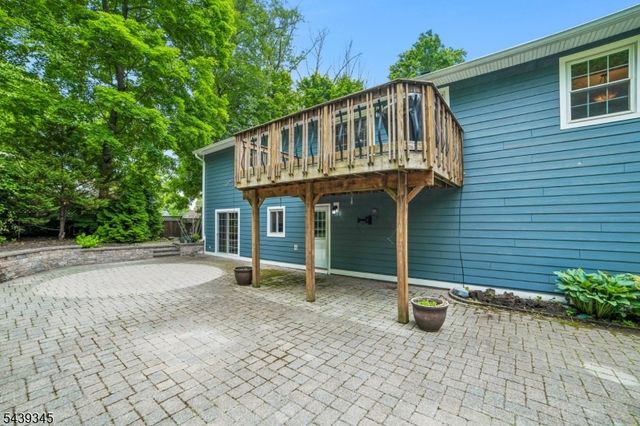87 Reinman Rd, Warren Twp., NJ 07059