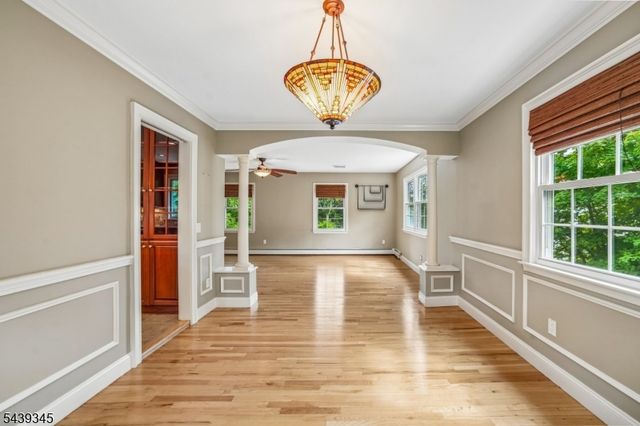87 Reinman Rd, Warren Twp., NJ 07059