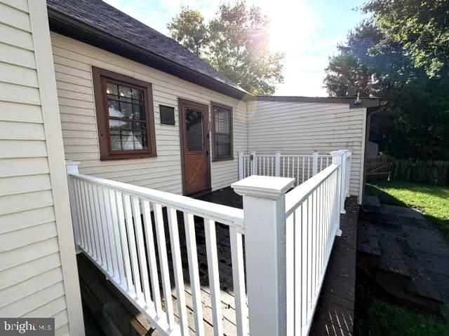21 EDWARD RD, Hatboro, PA 19040