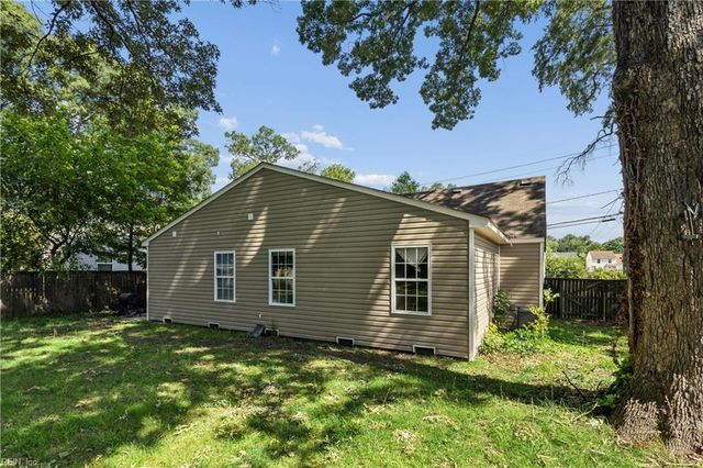1117 Evelyn ST, Norfolk, VA 23518