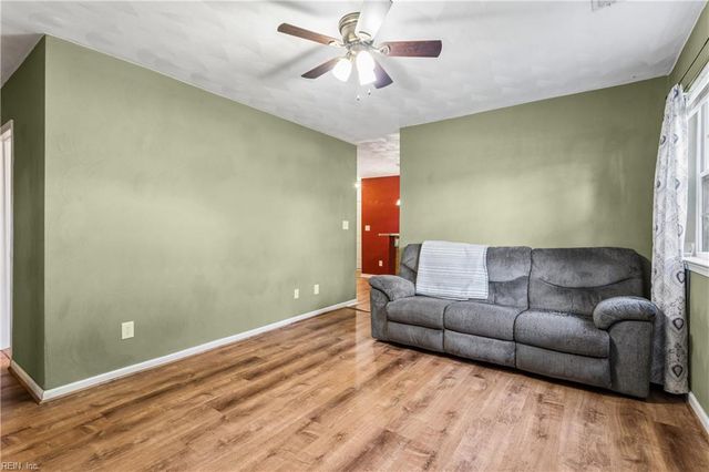 1117 Evelyn ST, Norfolk, VA 23518