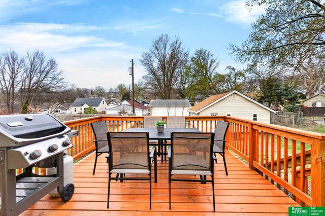 2340 N 65 Avenue, Omaha, NE 68104