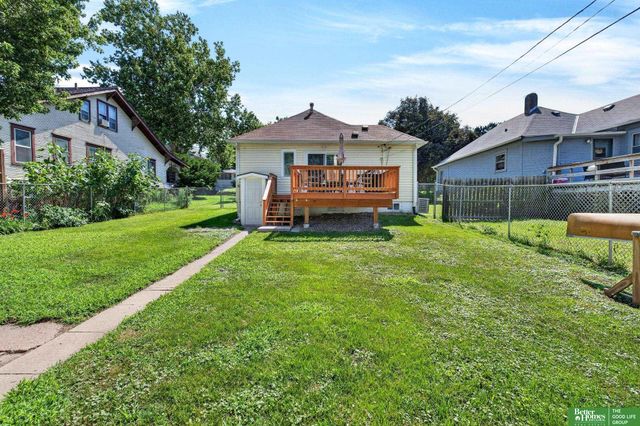 2340 N 65 Avenue, Omaha, NE 68104