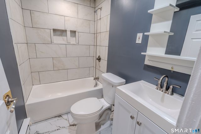 12 Jackson Avenue, Stratford, CT 06615