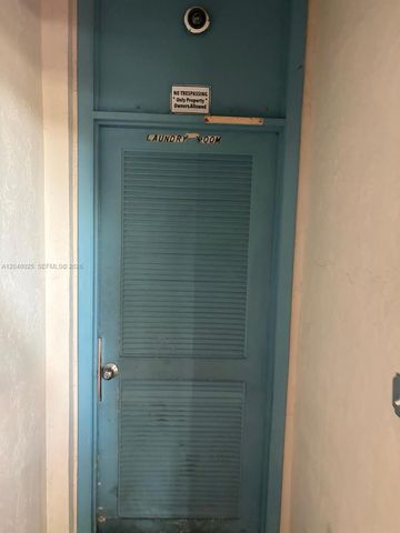 12590 NE 16th Avenue 512, North Miami, FL 33161