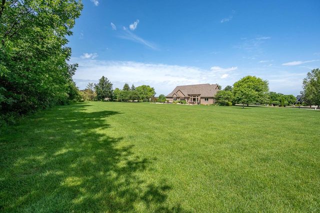 3570 EURO LANE, De Pere, WI 54115