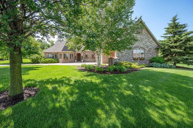 3570 EURO LANE, De Pere, WI 54115