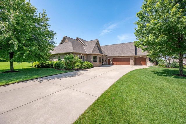 3570 EURO LANE, De Pere, WI 54115