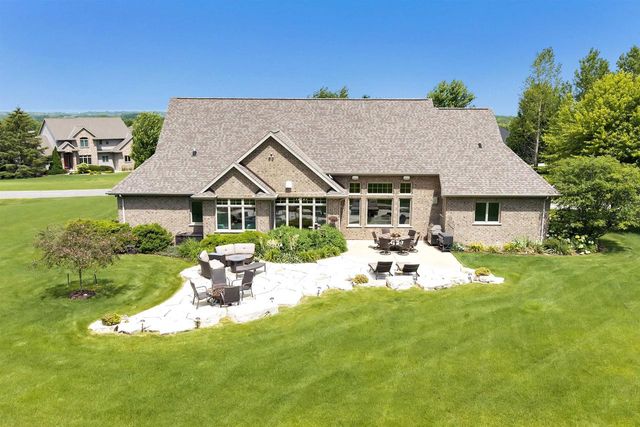3570 EURO LANE, De Pere, WI 54115