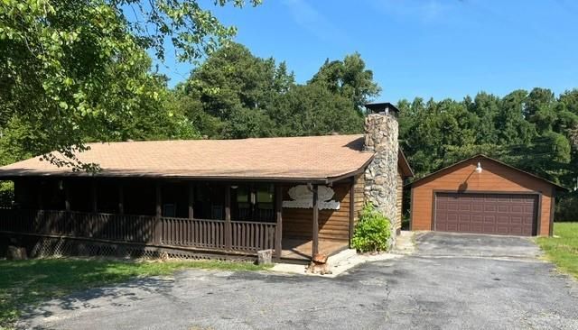 3707 Thompson Mill Road, Buford, GA 30519