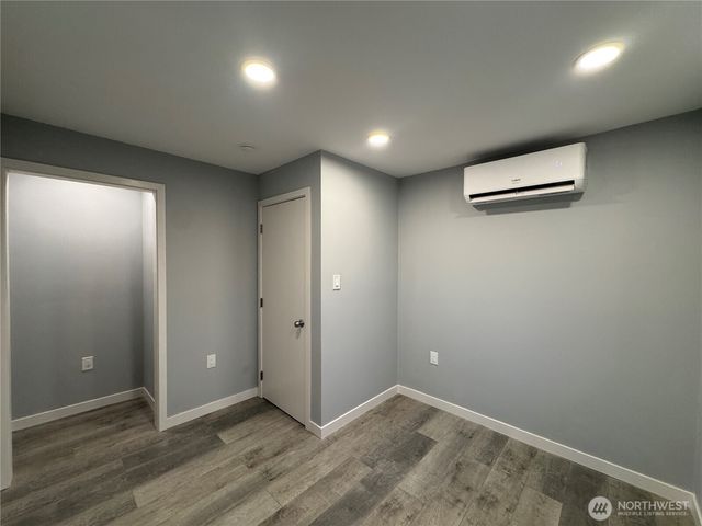 5523 S Leo Street, Seattle, WA 98178