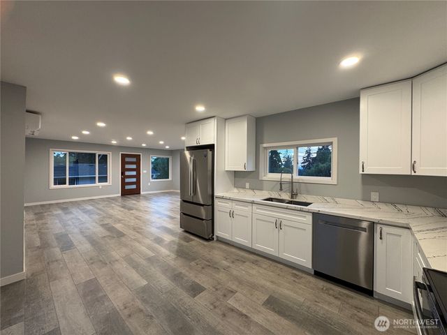 5523 S Leo Street, Seattle, WA 98178