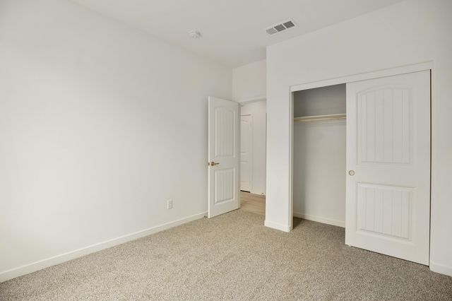 3704 Camino Mia Court, Rosamond, CA 93560