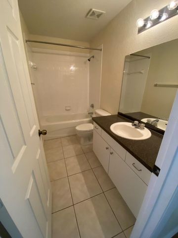 16314 WORCHESTER PALMS COURT, Tampa, FL 33647