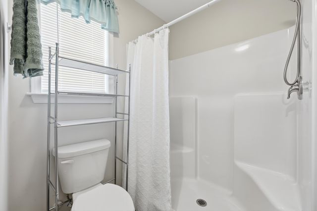 105 Rosewood Dr., Georgetown, SC 29440