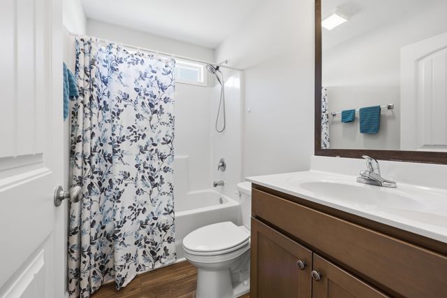 105 Rosewood Dr., Georgetown, SC 29440