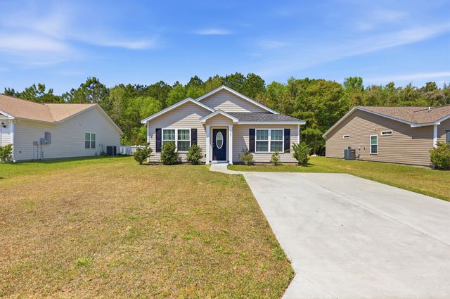 105 Rosewood Dr., Georgetown, SC 29440