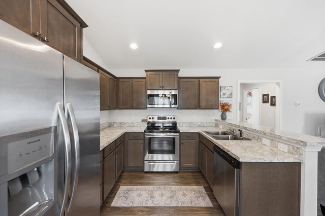 105 Rosewood Dr., Georgetown, SC 29440