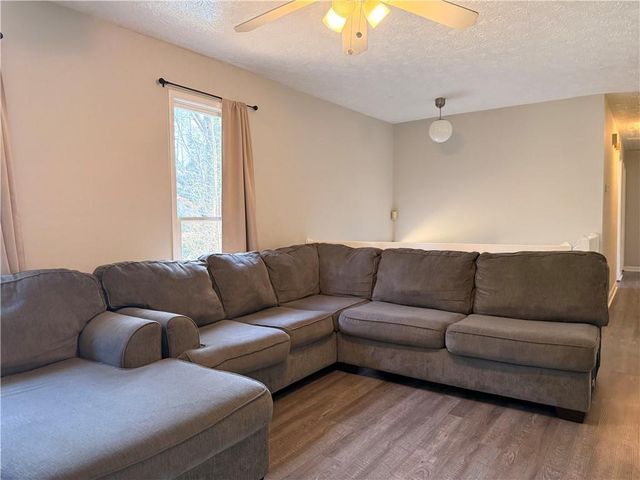 1424 Shadowbrook Drive, Marietta, GA 30062