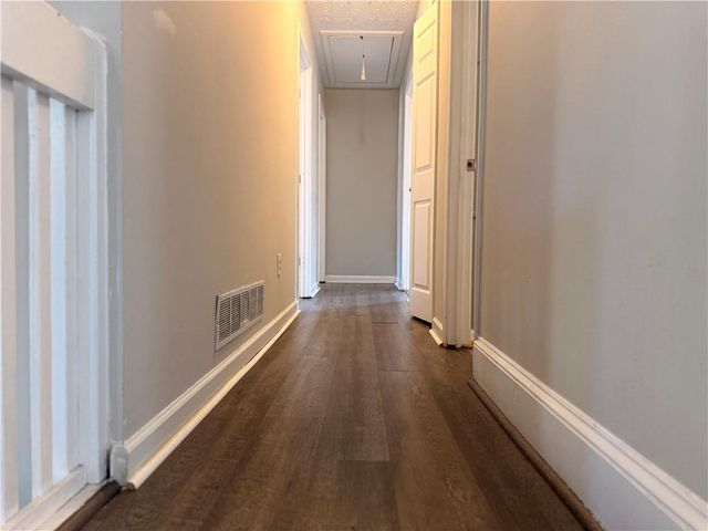 1424 Shadowbrook Drive, Marietta, GA 30062