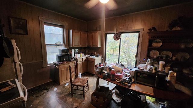 W 55 Pine ST, Clifton Forge, VA 24422