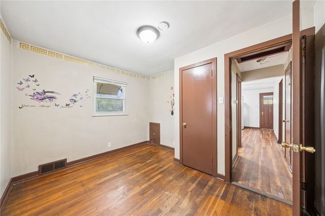 577 ISABELLA, Charleroi Boro, PA 15022