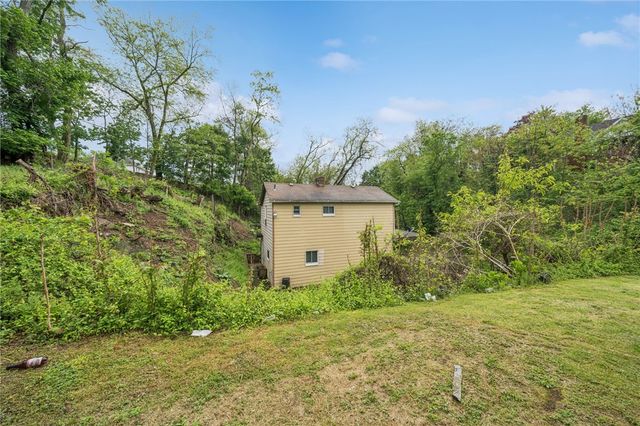 577 ISABELLA, Charleroi Boro, PA 15022