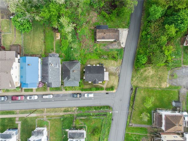 577 ISABELLA, Charleroi Boro, PA 15022