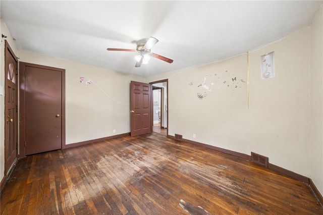 577 ISABELLA, Charleroi Boro, PA 15022