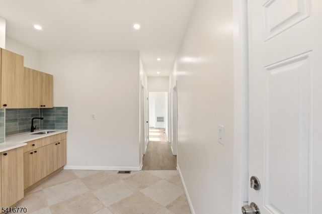 166 Maple Ave, Irvington Twp., NJ 07111