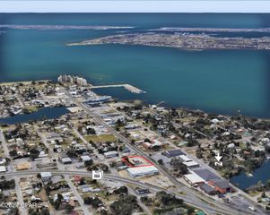 1500 Beck Avenue, Panama City, FL 32401