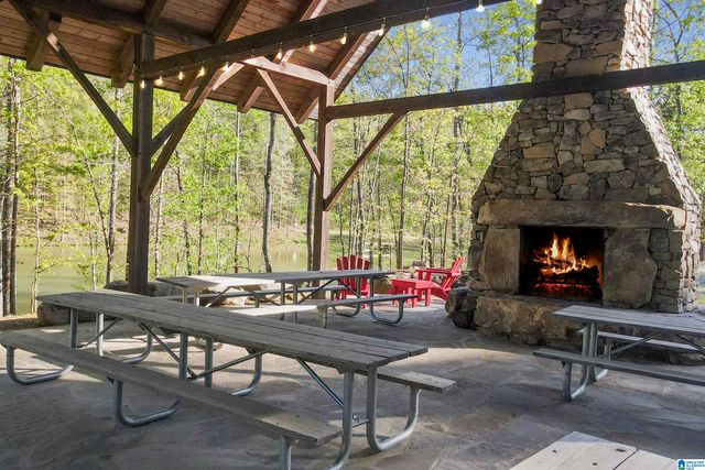 712 HICKORY HOLLOW, Chelsea, AL 35043