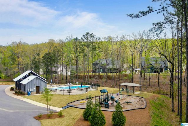 712 HICKORY HOLLOW, Chelsea, AL 35043