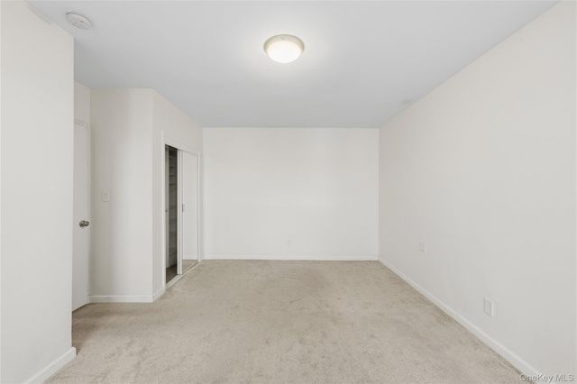 240 Central Avenue 2F, Lawrence, NY 11559