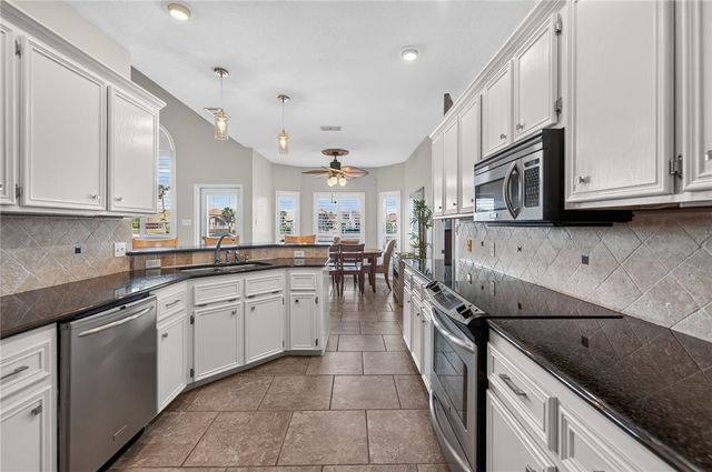 13722 CAYO CANTILES St, Corpus Christi, TX 78418