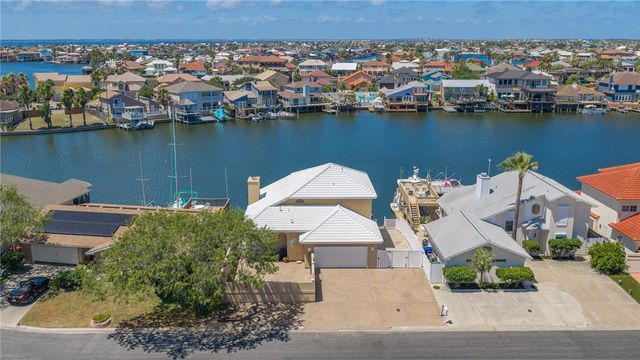 13722 CAYO CANTILES St, Corpus Christi, TX 78418