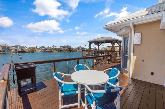 13722 CAYO CANTILES St, Corpus Christi, TX 78418
