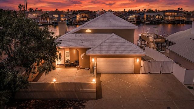 13722 CAYO CANTILES St, Corpus Christi, TX 78418