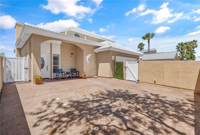 13722 CAYO CANTILES St, Corpus Christi, TX 78418