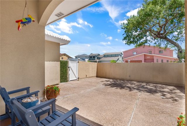 13722 CAYO CANTILES St, Corpus Christi, TX 78418