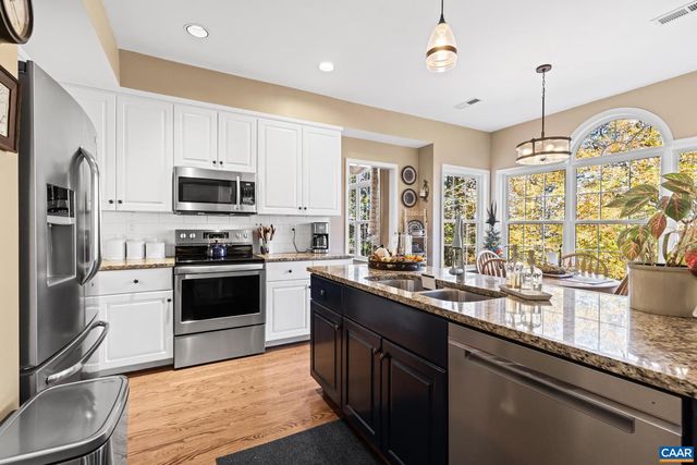 2876 STRATFORD GLEN WAY, Charlottesville, VA 22911