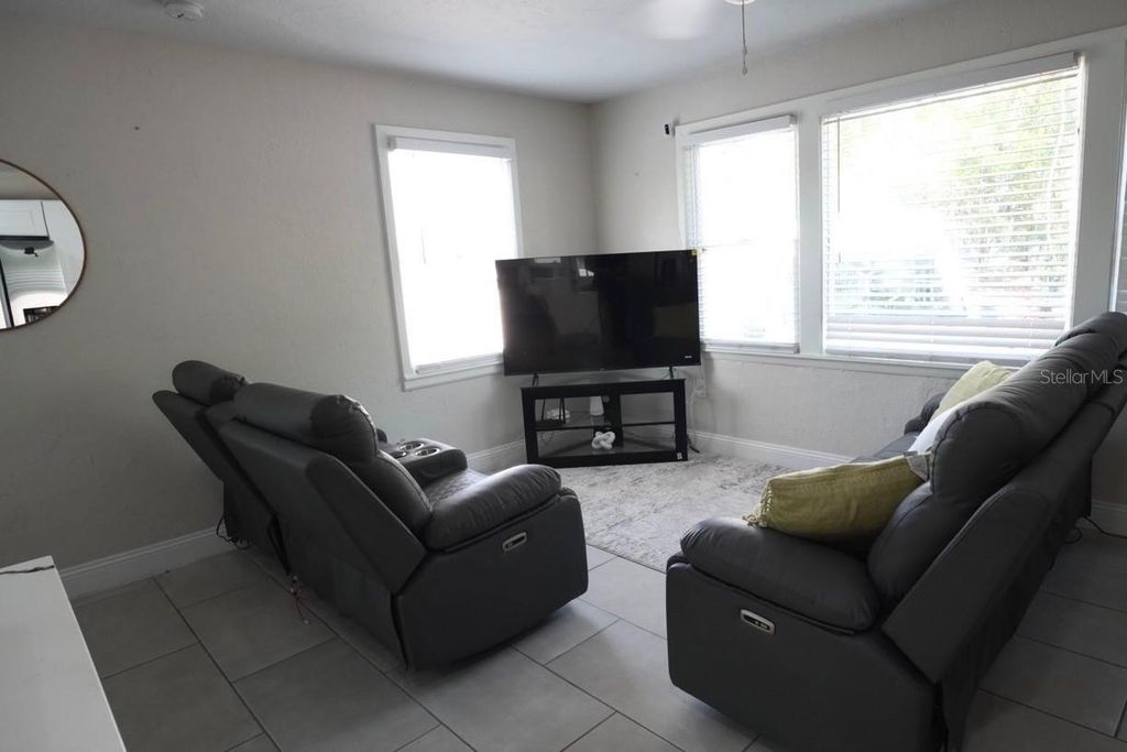 Image 3 of property listing at 4405 N TAMPANIA AVENUE, Tampa, FL 33614