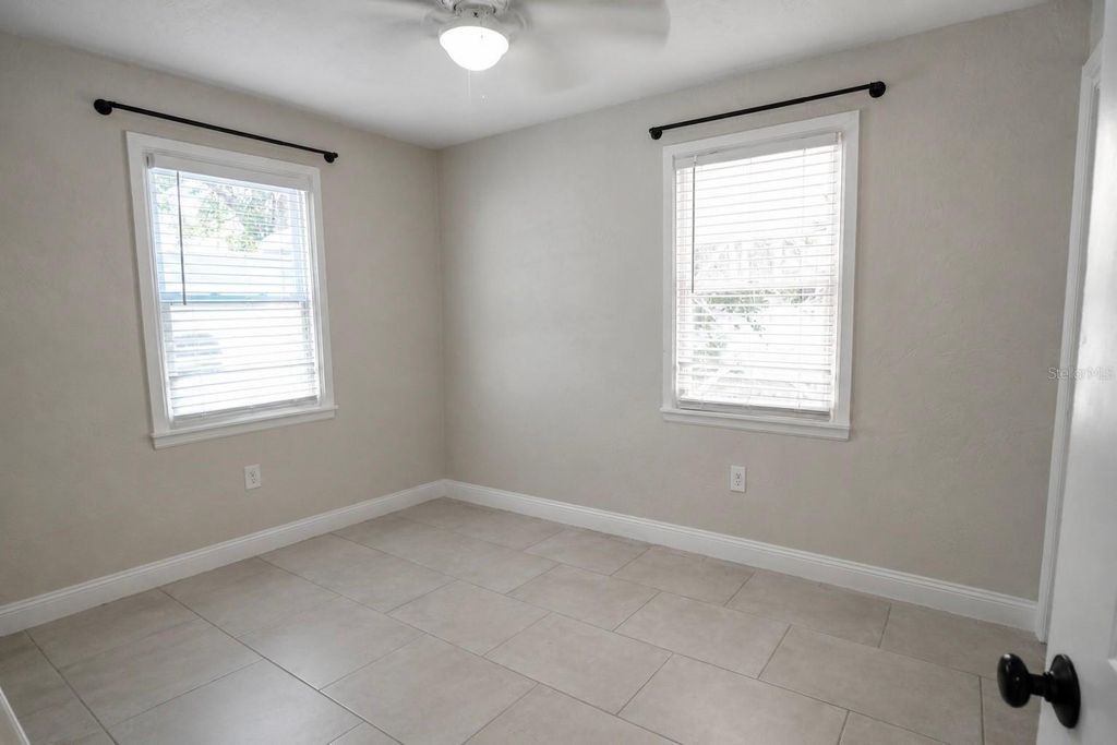 Image 6 of property listing at 4405 N TAMPANIA AVENUE, Tampa, FL 33614